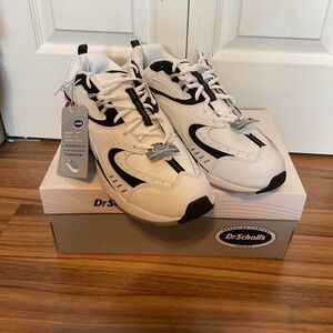 *FINAL PRICE DROP*NEW IN BOX SIZE 12 WIDE DR SCHOLL’S LEATHER MEN’S SHOES